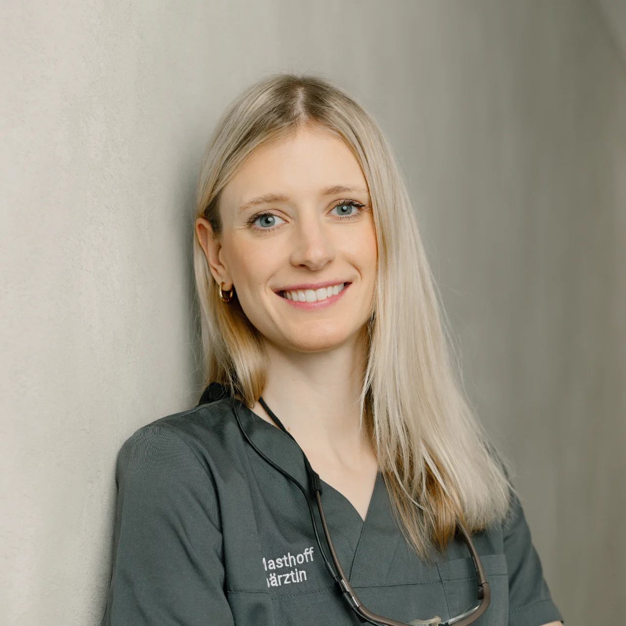 Dr. Lilly Masthoff